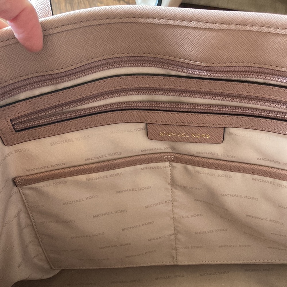 Michael Kors tote bag - Picture 4 of 9